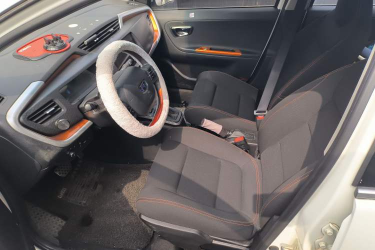 Used Geely Auto Vision X1 2017 1.3L Automatic Fun Edition