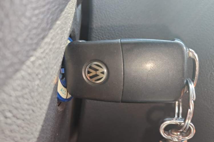 Used Volkswagen Tiguan L 2016 300TSI Automatic Two-Wheel Drive Trend Edition