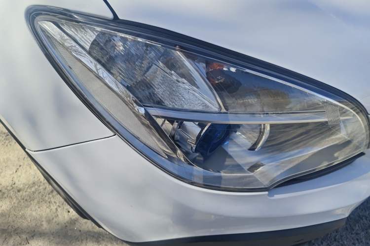 Used Buick Encore 2015 1.4T Automatic Two-Wheel Drive Urban Elite Version