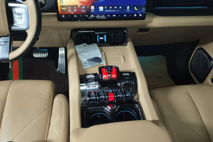 Used Formula Leopard 8 2025 Smart & Brave Flagship Edition 6 Seats