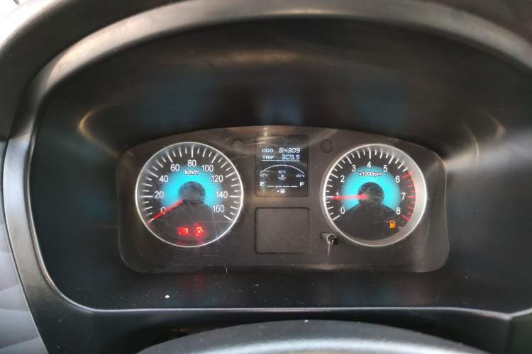 Used Jinbei Gold Hiace M Classic 2022 1.5L Travel Lion Passenger Vehicle 5 Seats