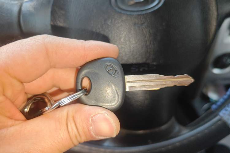 Used Huatai Santa Fe Classic 2012 2.0L Gasoline Manual Two-Wheel Drive Comfort Version Vehicle Key