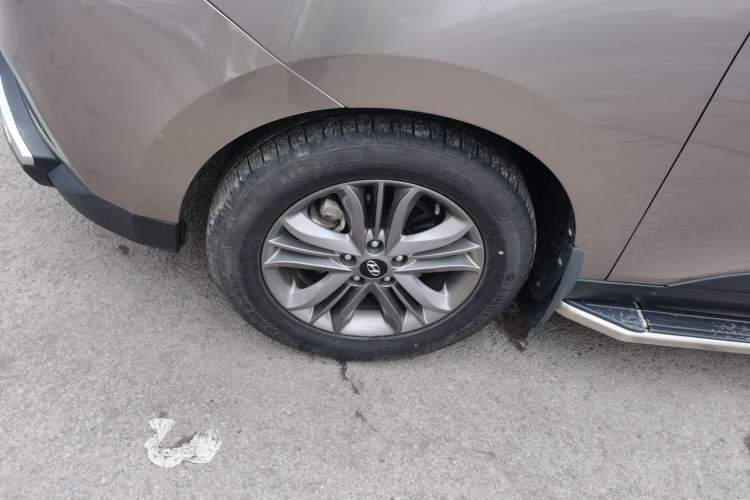 Used Hyundai ix35 2015 2.0L Automatic 2WD Smart Type China IV
