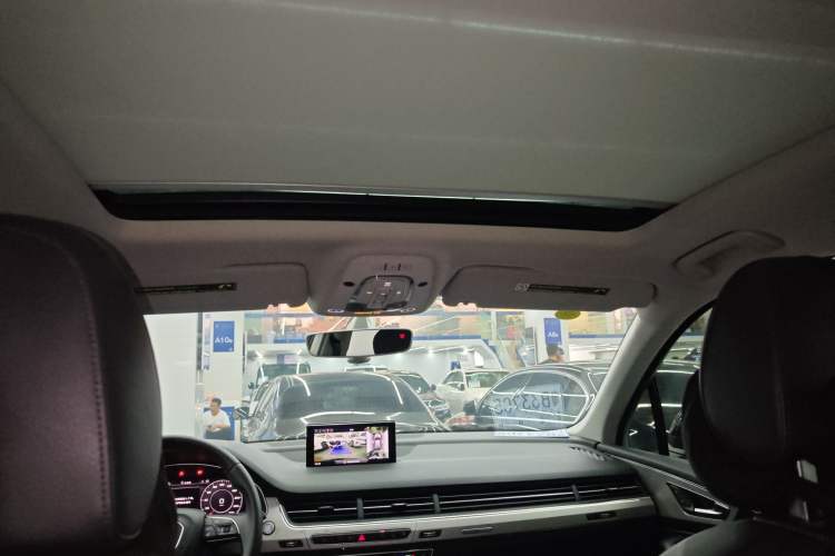 Used Audi Q7 2016 3.0 TFSI parallel import Headliner