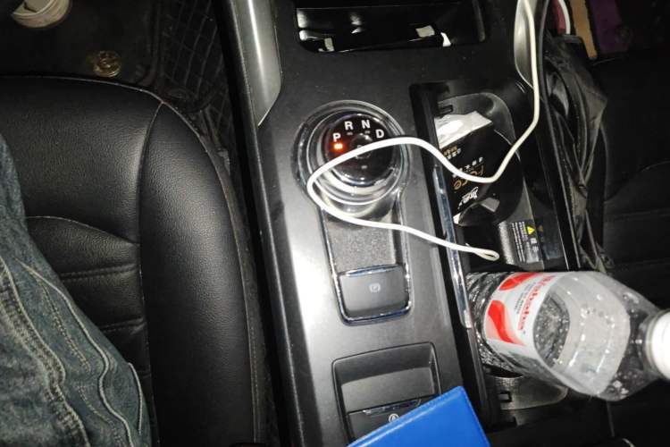 Used Ford Mondeo 2018 EcoBoost 180 Smart Control Fashion Model China V Standard Gear Lever