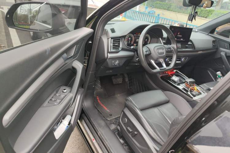 Used Audi Q5L Sportback 2021 40 TFSI Fashion Model Driver Seat