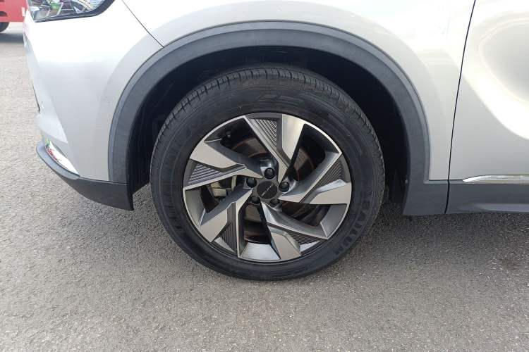 Used BAIC Beijing X7 2020 1.5TD DCT Leading Edition Exterior 4