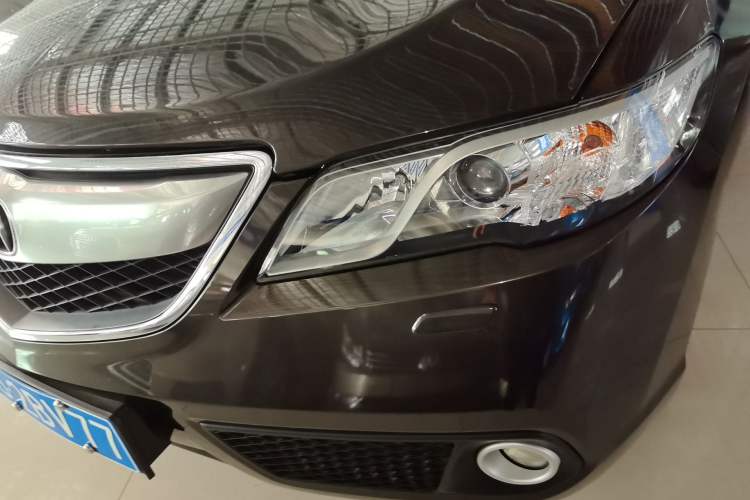 Used Acura RDX 2013 3.0L Two-Wheel Drive Elite Edition Left Front Headlight