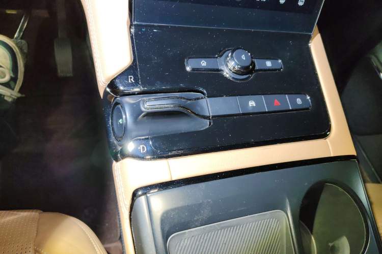 Used Nio ES8 2020 580 km Range Six-Seater Version
