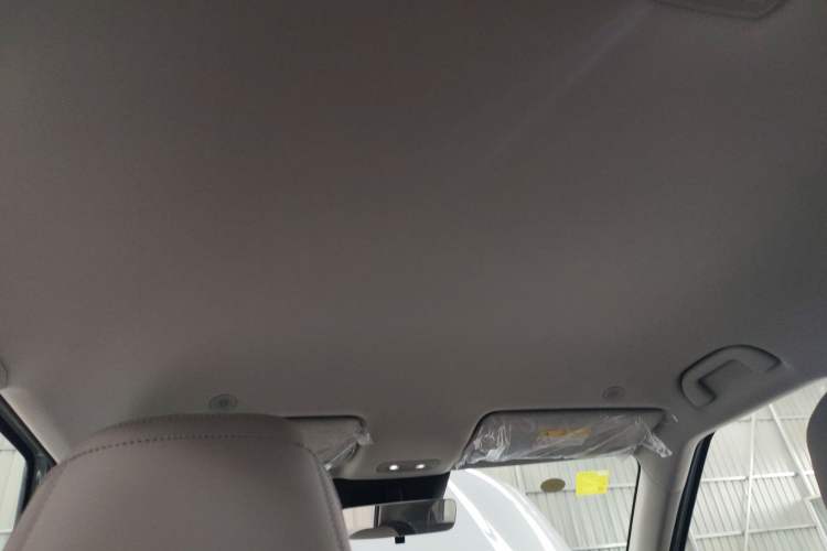 Used BYD Yuan UP 2025 Intelligent Driving Version 401 KM Dynamic Edition