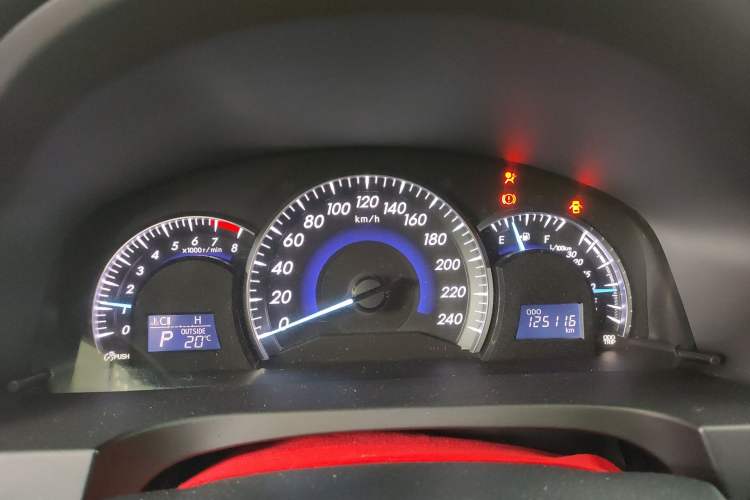 Used Toyota Camry 2015 2.0G Premier Edition Instrument Cluster