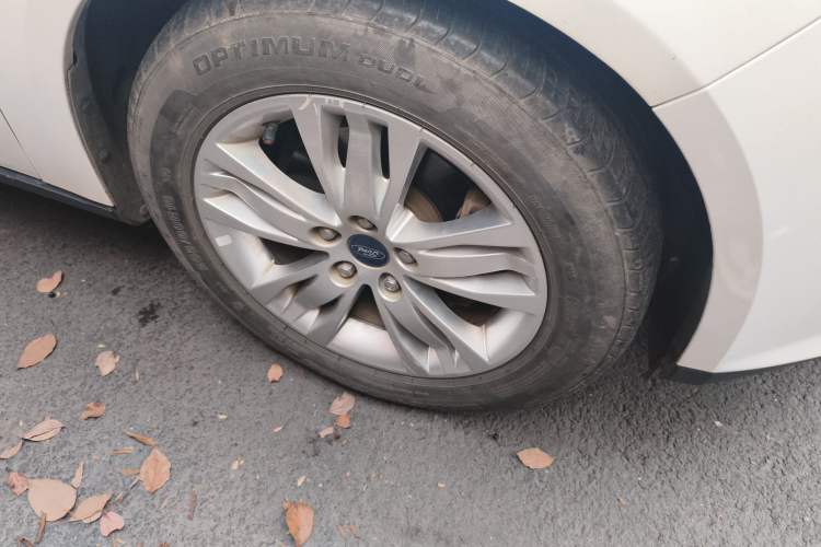 Used Ford Focus 2012 Sedan 1.6L Automatic Comfort Model