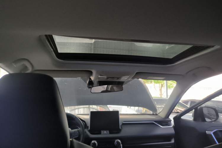 Used Toyota Wildlander 2020 Dual-Engine 2.5L E-CVT Two-Wheel Drive Luxury Edition Headliner