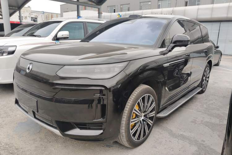 Used Denza N9 2025 Flagship Model