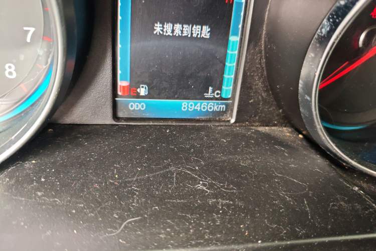 Used Zotye T600 2016 Sport Edition 1.5T Manual Luxury Model Odometer Close Up