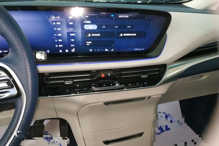 Used Buick Century 2023 2.0T Seven-Seater Yinshi Edition
