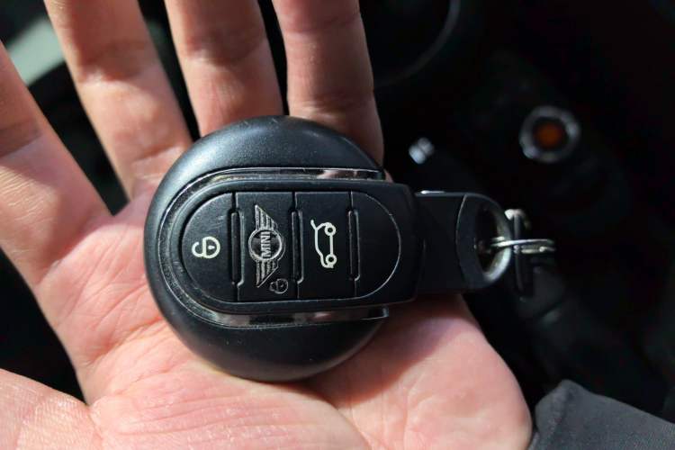 Used MINI MINI 2018 1.5T COOPER Artist