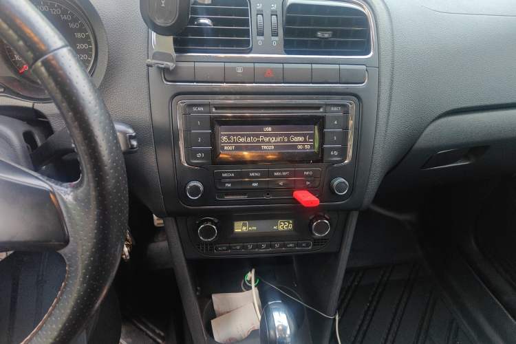 Used Volkswagen Polo 2012 1.6L Cross Polo Automatic Transmission