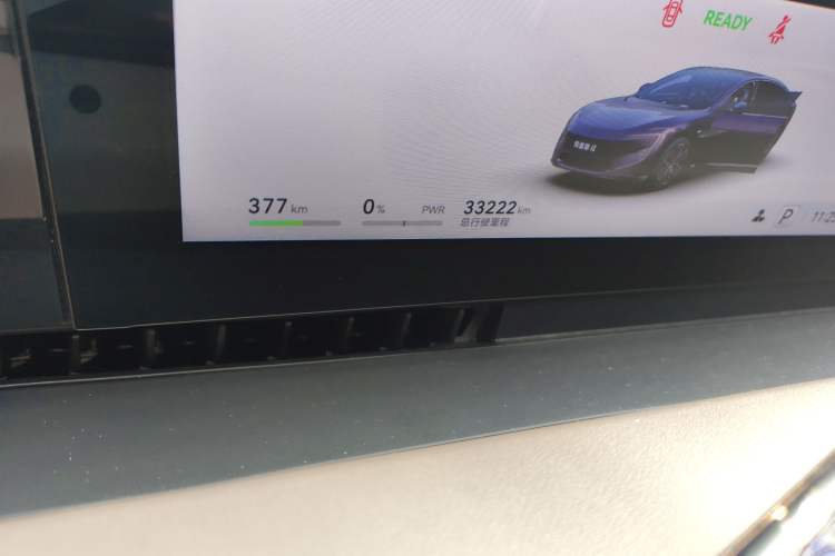 Used Avatr 12 2024 650 Three-Laser Four-Wheel Drive Performance Edition Odometer Close Up