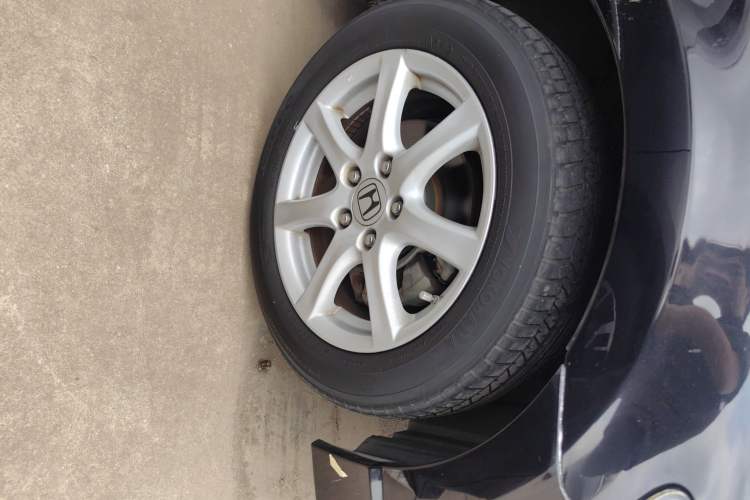 Used Honda Civic 2009 1.8L Automatic Classic Edition Right Front Wheel Hub