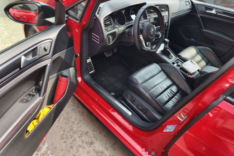 Used Volkswagen Golf GTI 2016 2.0 TSI GTI Driver Seat