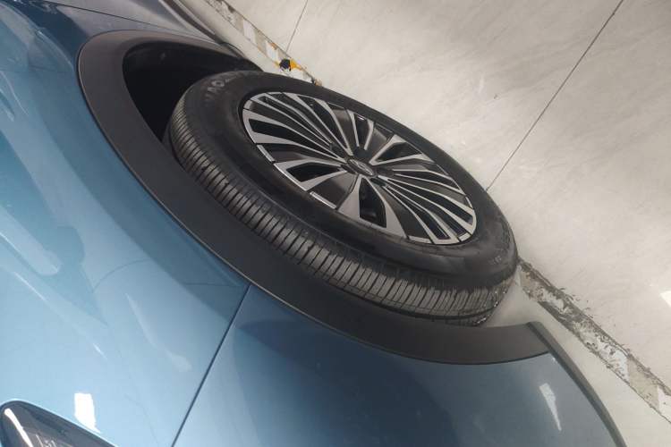 Used Chery Tiggo 8 PLUS C-DM 2025 1.5T 116 km Prestige Version 5 Seats