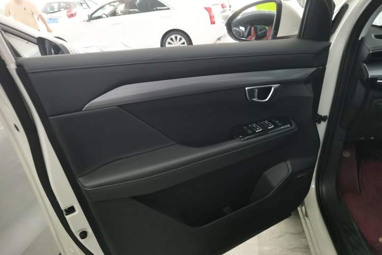 Used Wuling Asta 2022 2.0L DHT Electric Power Version