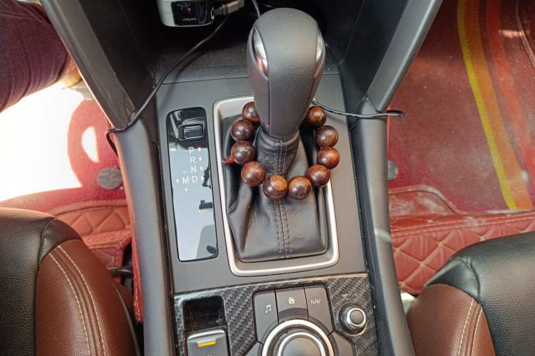 Used Mazda CX-4 2018 2.0L Automatic Two-Wheel Drive Blue Sky Premium Upgrade Version China VI Standard
