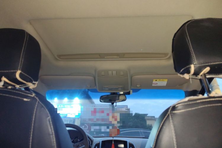 Used Buick GT 2013 GT 1.6L Automatic Fashion Edition Headliner