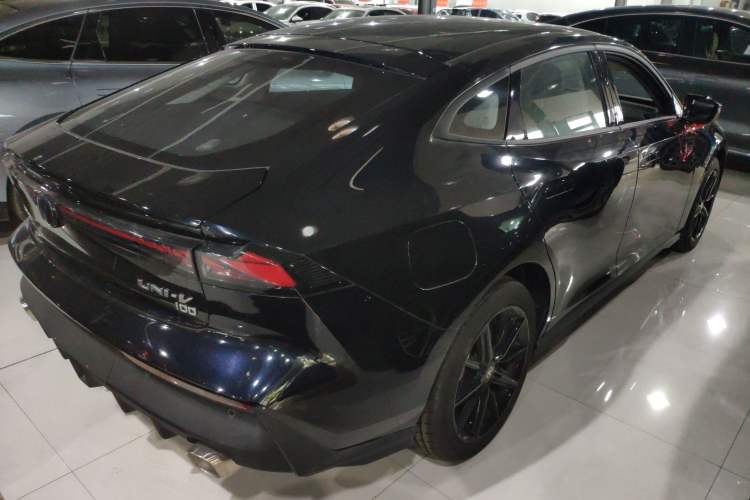 Used Changan UNI-V iDD 2023 ZhiDian iDD 1.5T 113km Smart & Fun Version