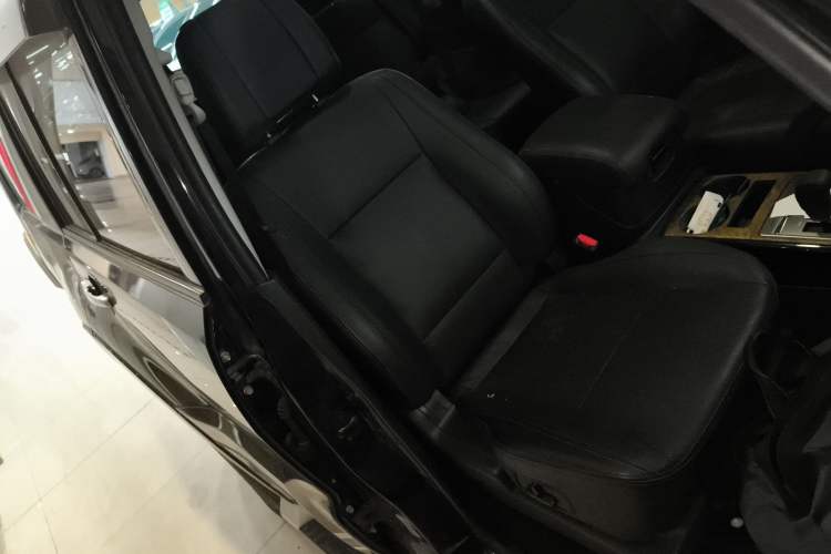 Used Mitsubishi Pajero 2018 3.0L Automatic Luxury Edition