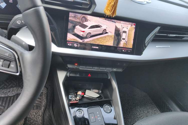 Used Audi A3 2021 A3L Limousine 35 TFSI Progressive Sport Edition Audio And AC Panel