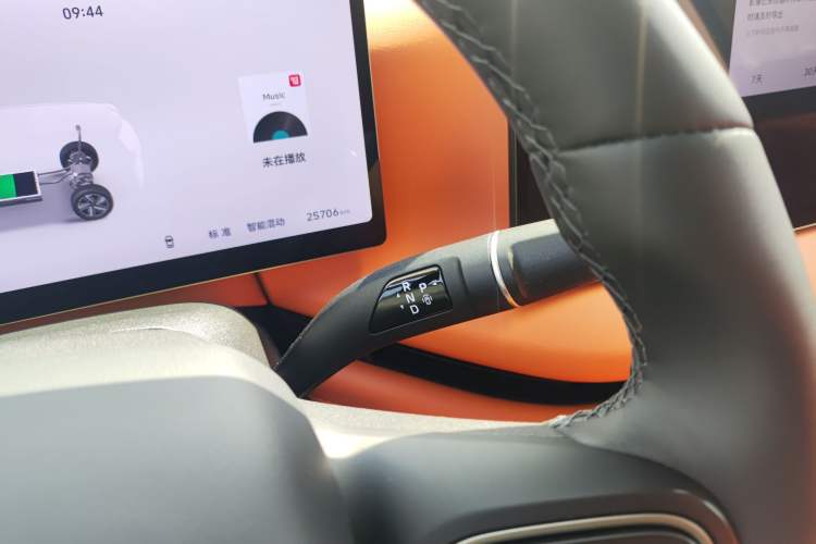 Used Wey Lanshan 2025 Four-Wheel Drive Max Gear Lever