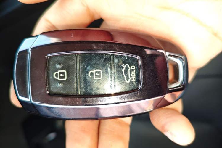 Used Hyundai Elantra 2022 1.5L CVT LUX Prestige Edition