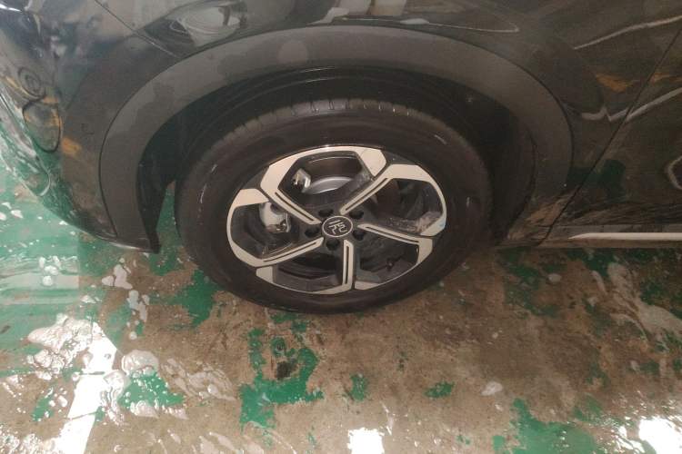 Used BYD Yuan PLUS 2025 Intelligent Driving Version 510 km Leading Edition Left Front Wheel Hub