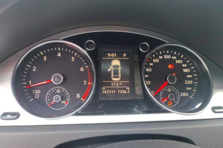 Used Volkswagen FAW-Volkswagen CC 2011 1.8TSI Luxury Model