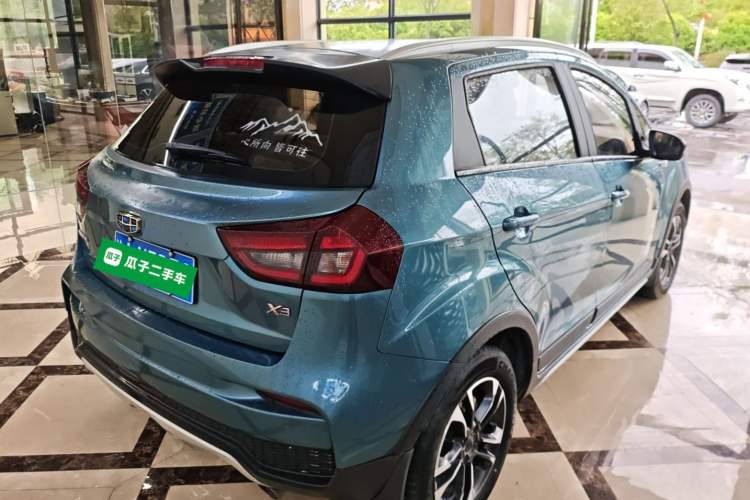 Used Geely Auto Vision X3 2019 Upgraded Model 1.5L Manual Luxury Version Rear Right 45 Deg
