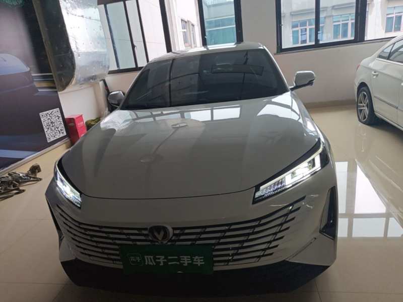 Used CHANGAN Eado 2025 Blue Whale 1.5T 500Bar Prestige Model — 2