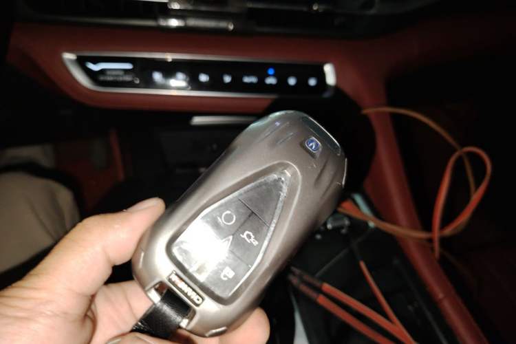 Used CHANGAN CS75 PLUS 2021 1.5T Automatic Prestige Model
