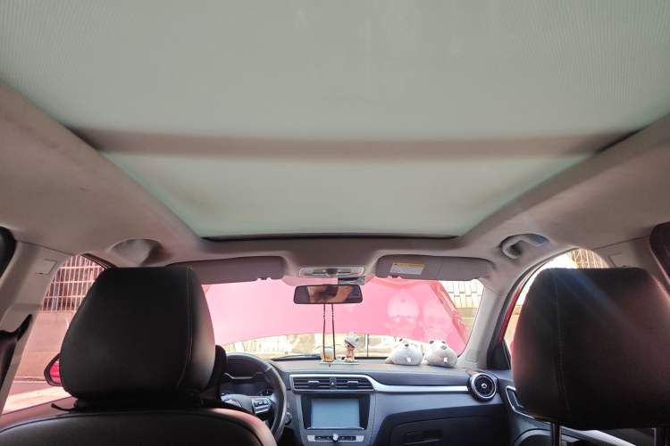 Used MG ZS 2017 1.5L Automatic Luxury Edition Headliner