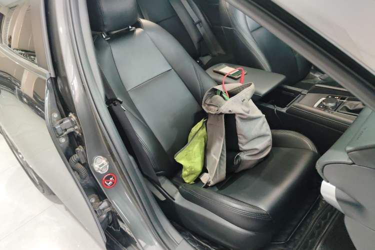 Used Mazda 3 Axela 2020 1.5L Automatic Zhiyue Sunroof Version Right Front Seat