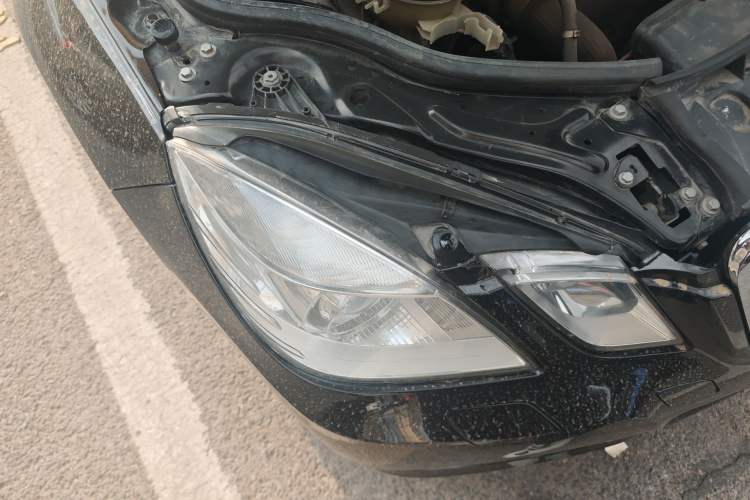 Used Mercedes-Benz E-Class 2012 E 260 L CGI Fashion Model
