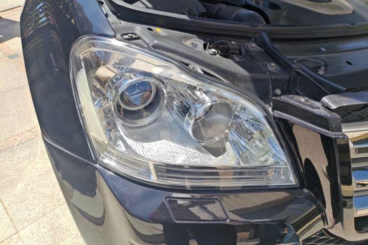 Used Mercedes-Benz GL-Class 2008 GL 450 4MATIC Prestige Edition Right Front Headlight