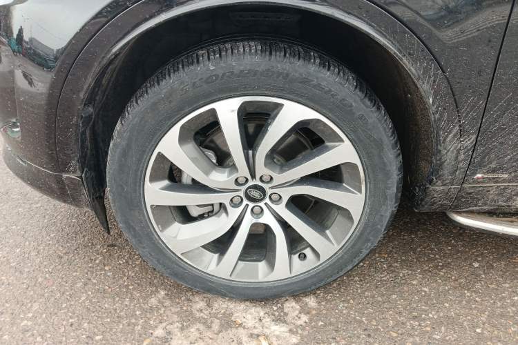 Used Land Rover Discovery Sport New Energy 2022 P300e Performance Tech Edition