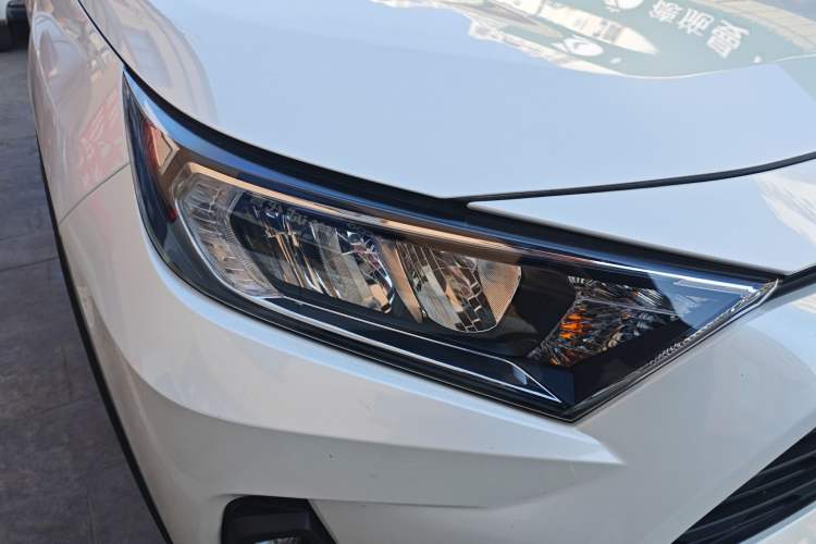 Used Toyota RAV4 2023 2.0L CVT Two-Wheel Drive Urban Edition