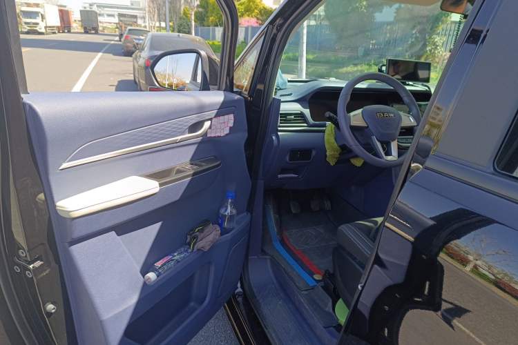 Used BAW Ruisheng Ace M7 2025 1.6L Manual Long Wheelbase Comfort Version 5 Seats Driver Seat