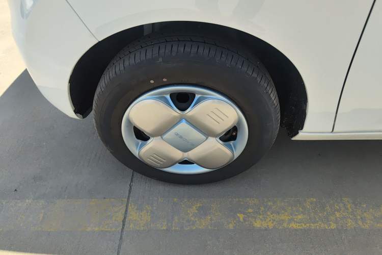 Used Geely Galaxy Panda 2023 Panda Mini 200km Endurance Bear
