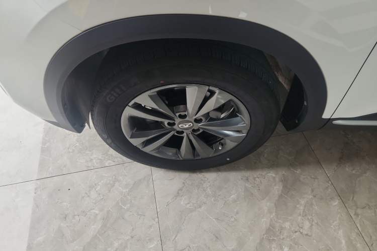 Used Cowin Xuanjie Pro 2021 1.5T CVT Dynamic Edition Left Front Wheel Hub