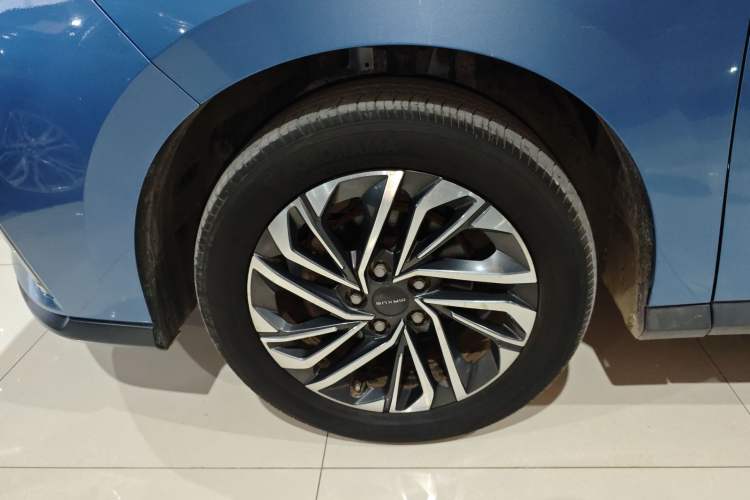 Used SAIC MAXUS G50 2019 1.5T Automatic Luxury Edition China VI Standard Exterior 4