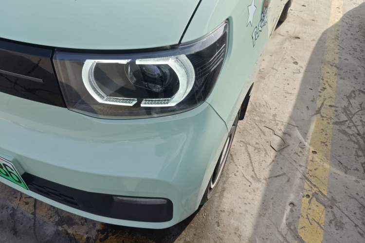 Used Wuling Hongguang MINIEV 2022 Macaron Premium Model – Lithium Iron Phosphate